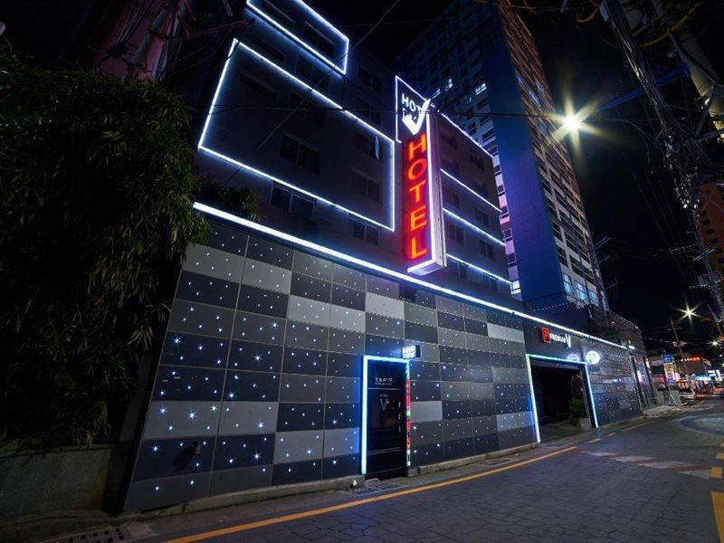 Busan Premium V Hotel Экстерьер фото