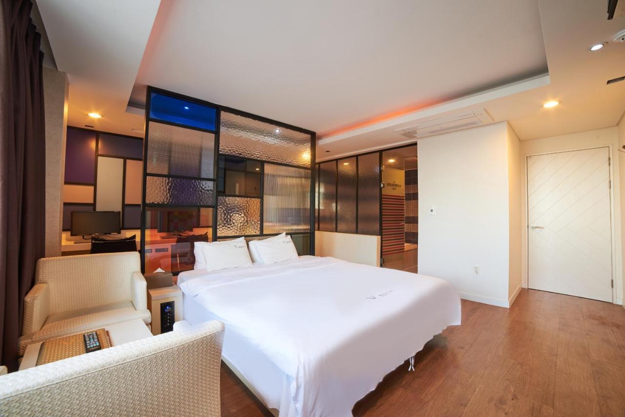 Busan Premium V Hotel Экстерьер фото